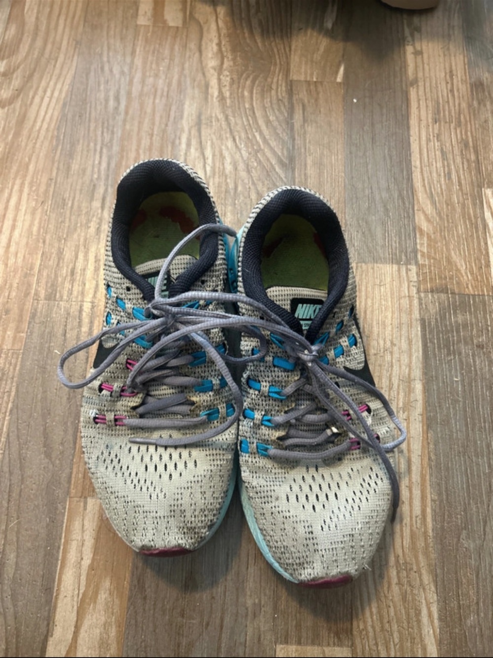 Nike Light Gray Knit Sneakers with Teal & Pink Accents